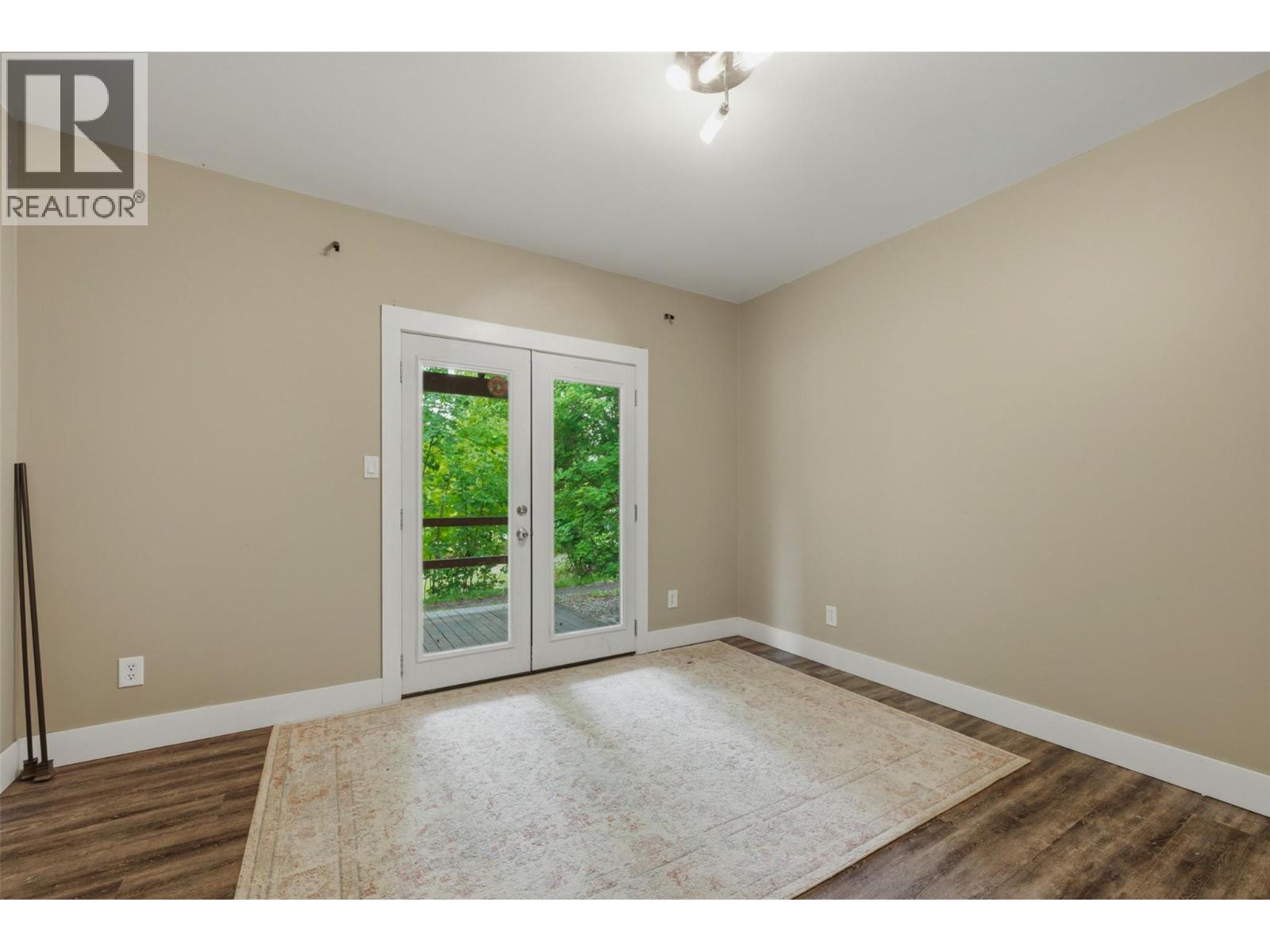 2193 Park Avenue - Image 33