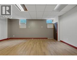 2193 Park Avenue, Lumby, BC V0E2G0 Photo 35