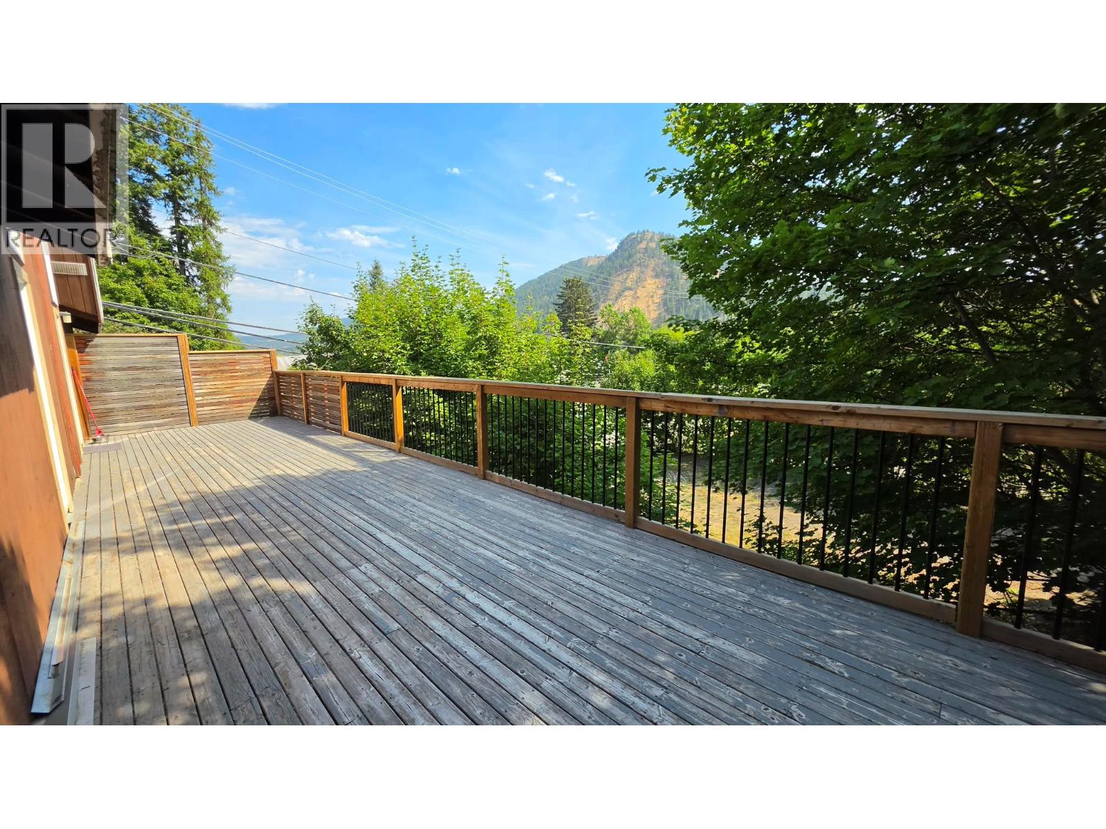 2193 Park Avenue - Image 42