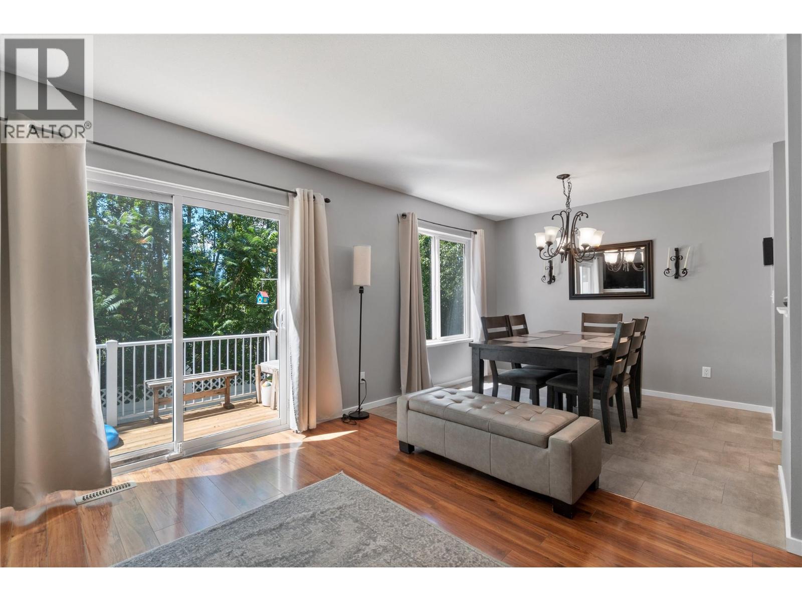 #2 2951 11th Avenue NE - 24