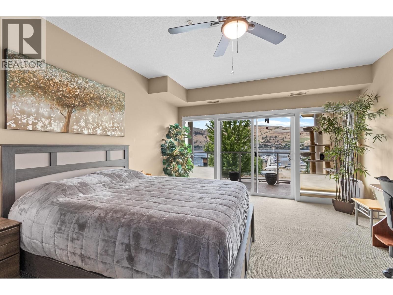 #101 7922 Okanagan Landing Road - 31