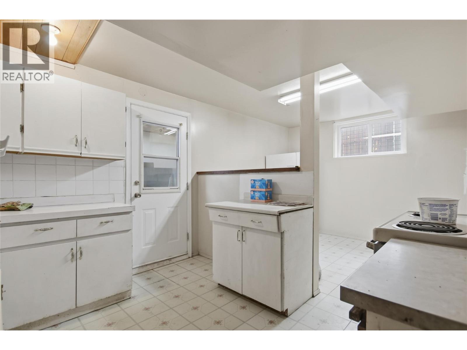 334 McGowan Avenue - Image 29