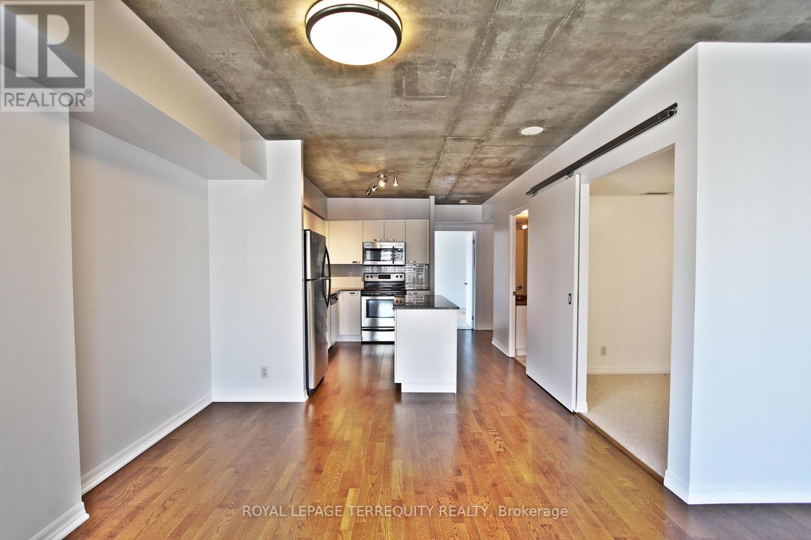 #708 22 WELLESLEY STREET E - 16