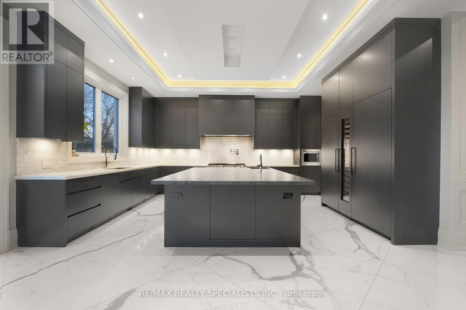 95 LORD SEATON ROAD - 6