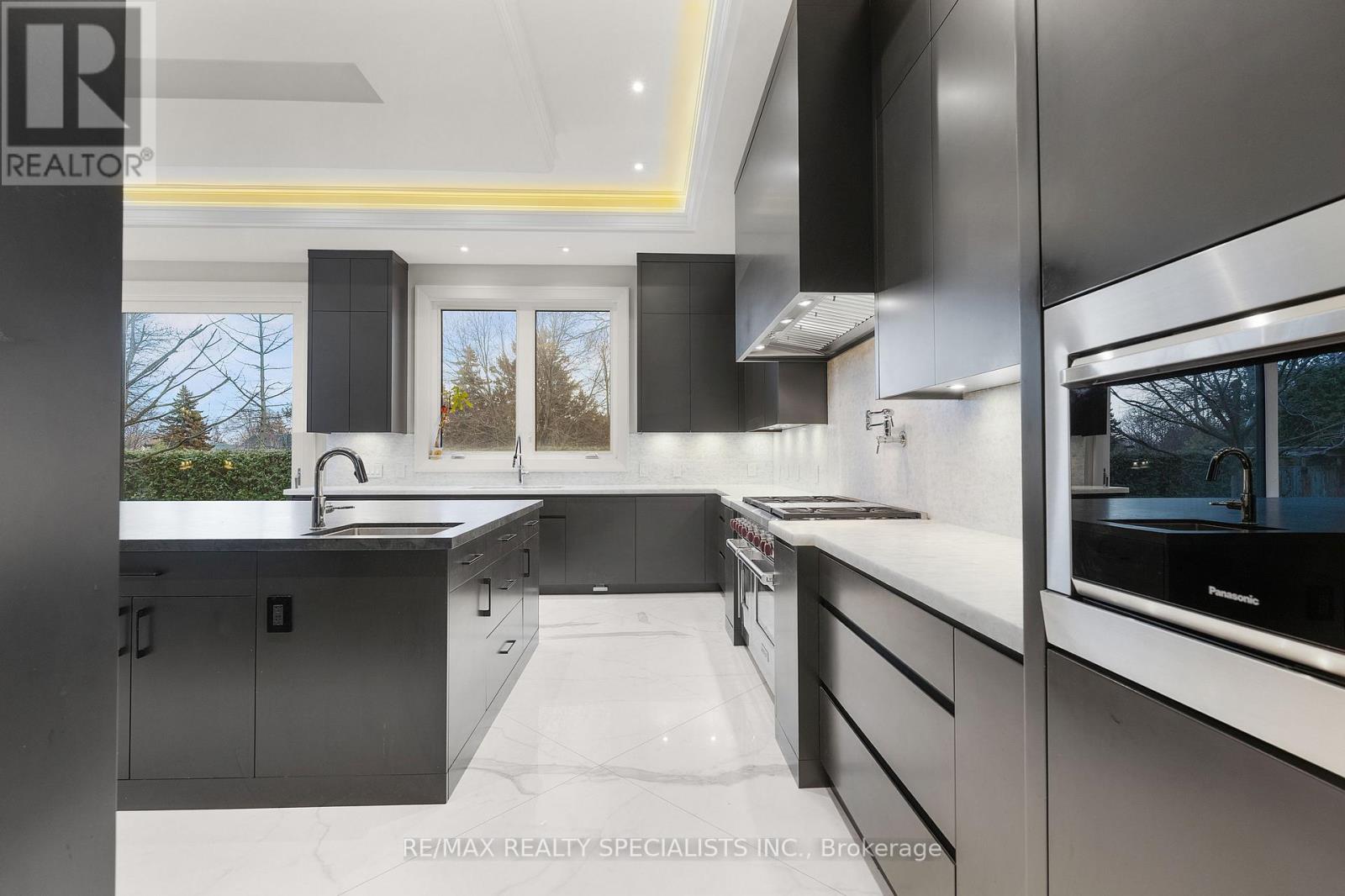 95 LORD SEATON ROAD - 8
