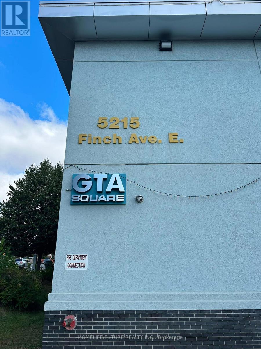 122 - 5215 Finch Avenue E, Toronto