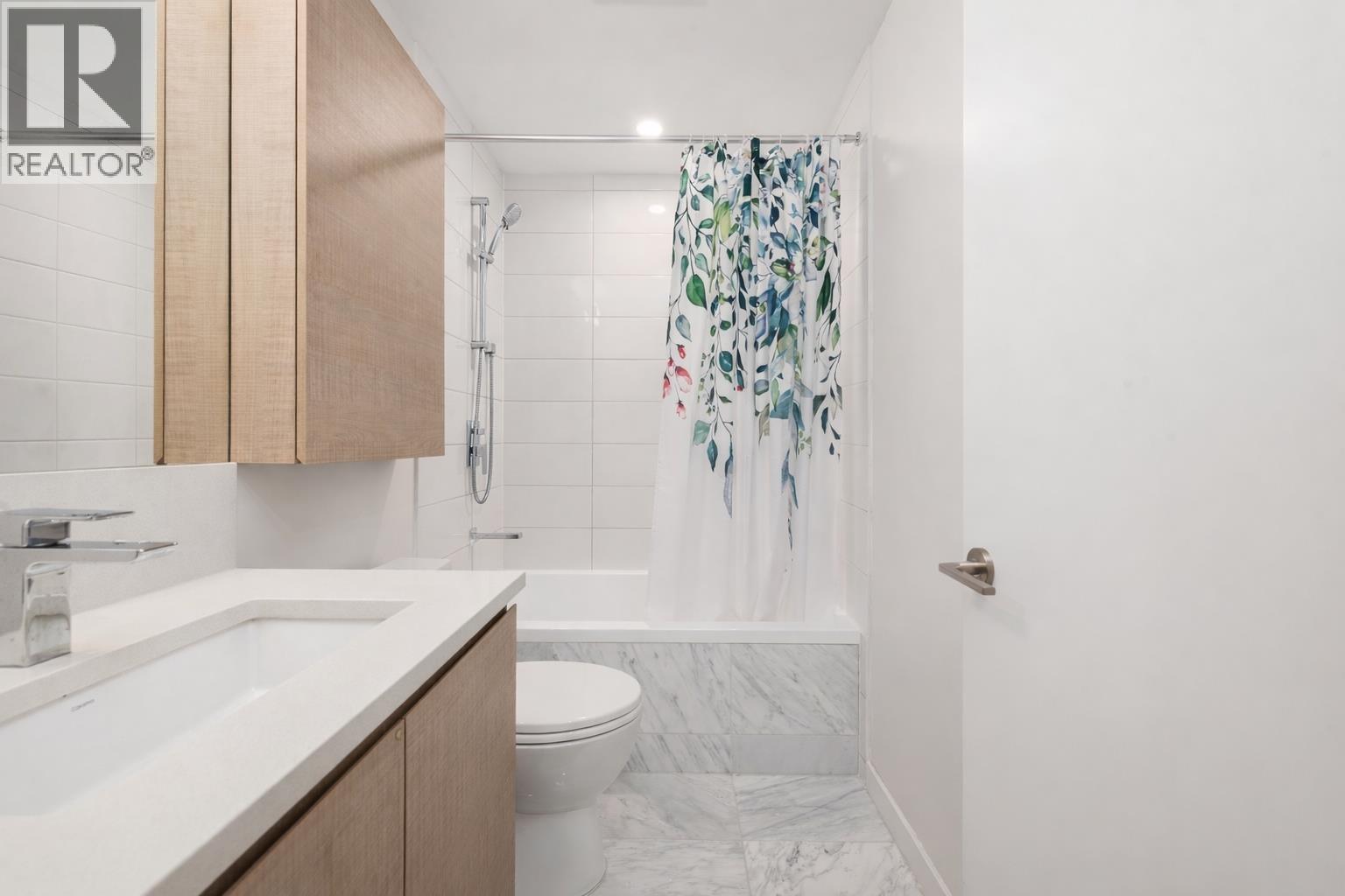 1301 2186 GILMORE AVENUE, Burnaby