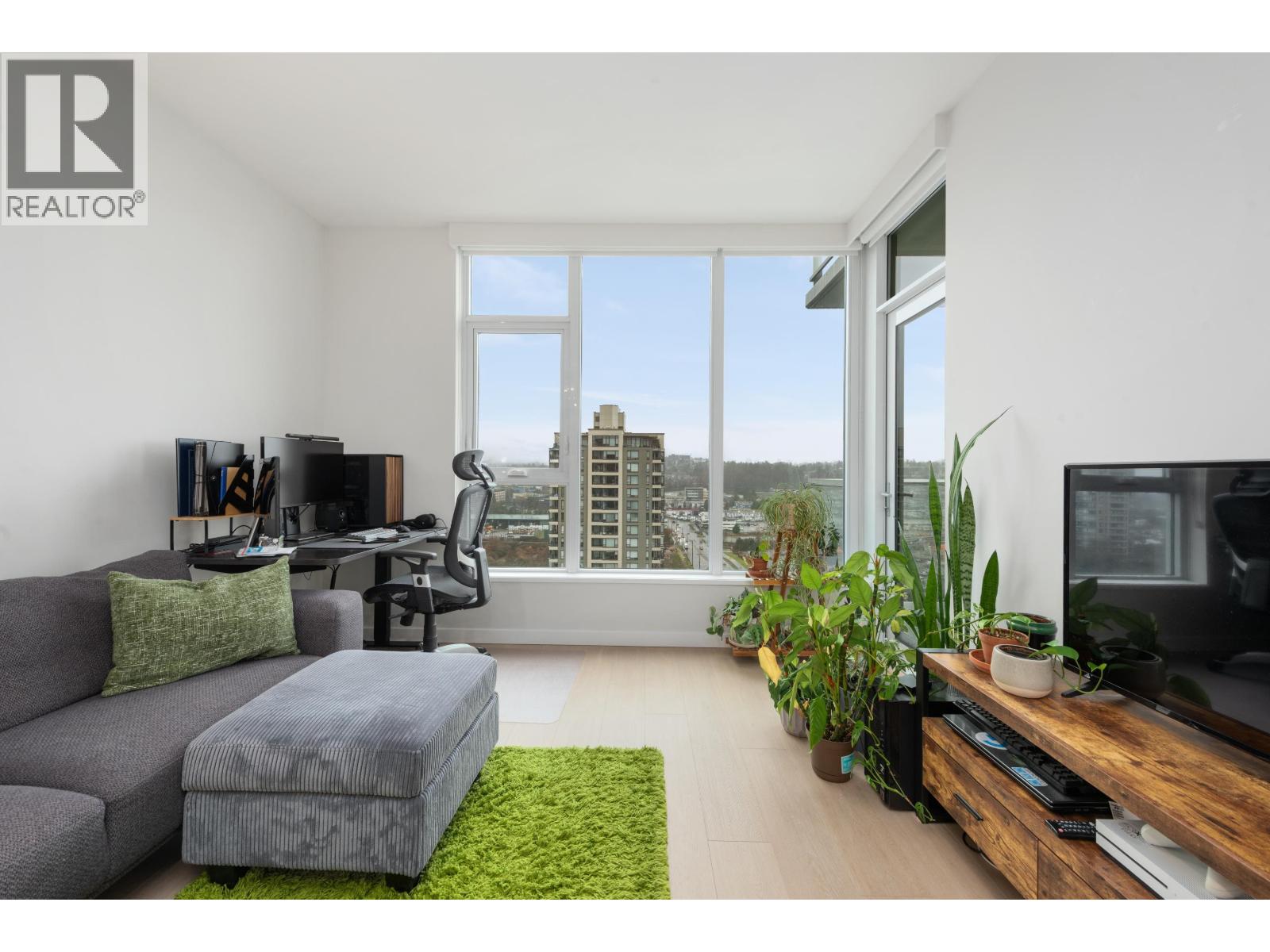 1301 2186 GILMORE AVENUE, Burnaby