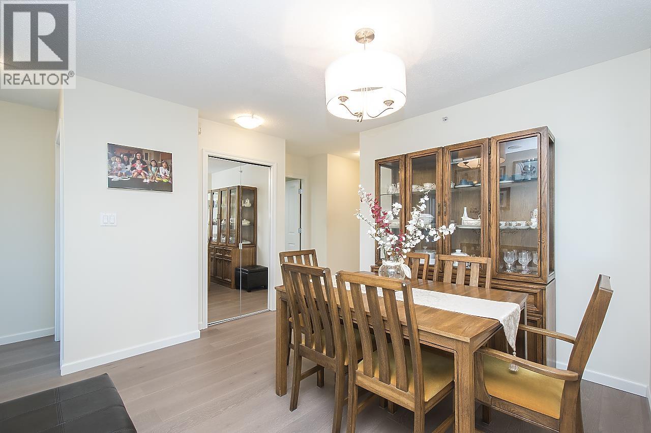 605 5848 OLIVE AVENUE, Burnaby