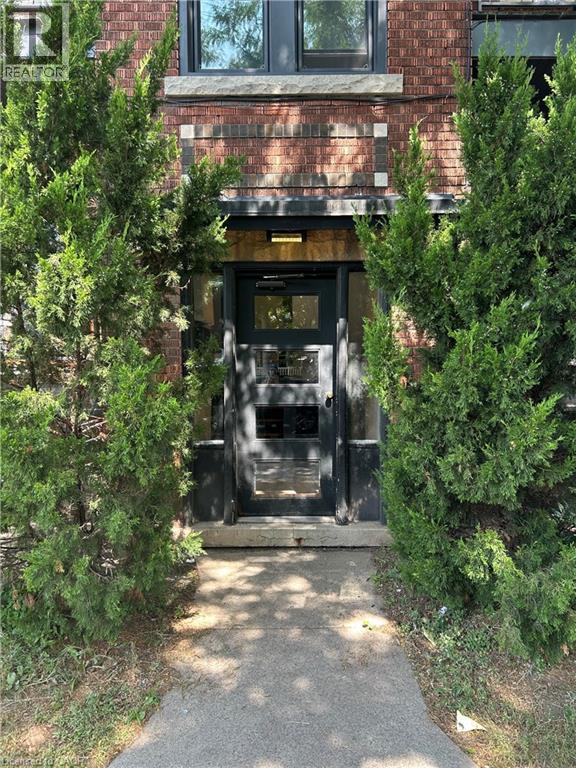 Photo of 1265 KING Street