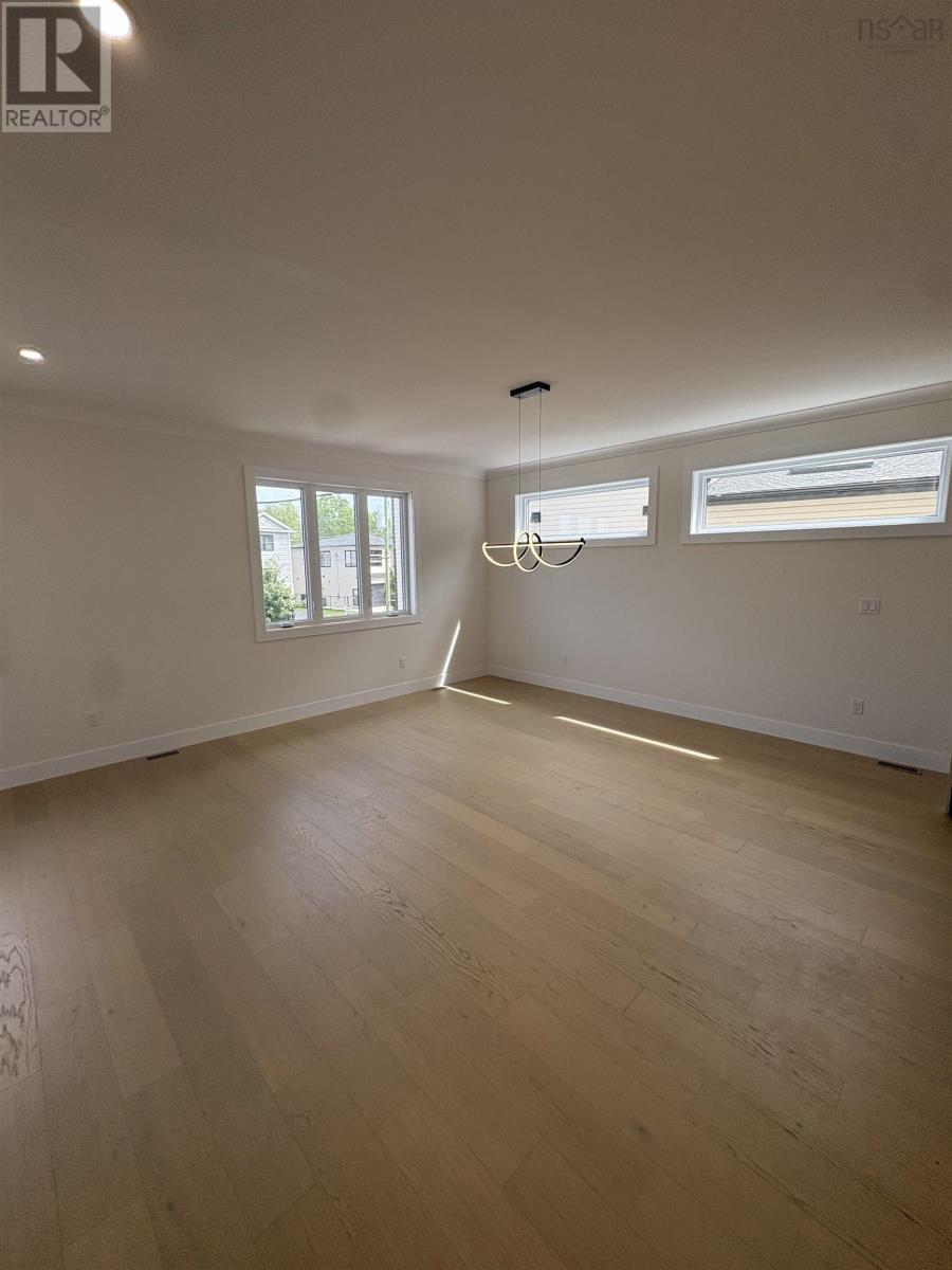Property 22 of 43 of 46 Angel Court