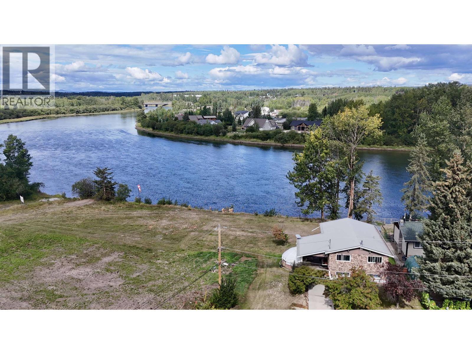 2733 RIVERVIEW DRIVE - 9