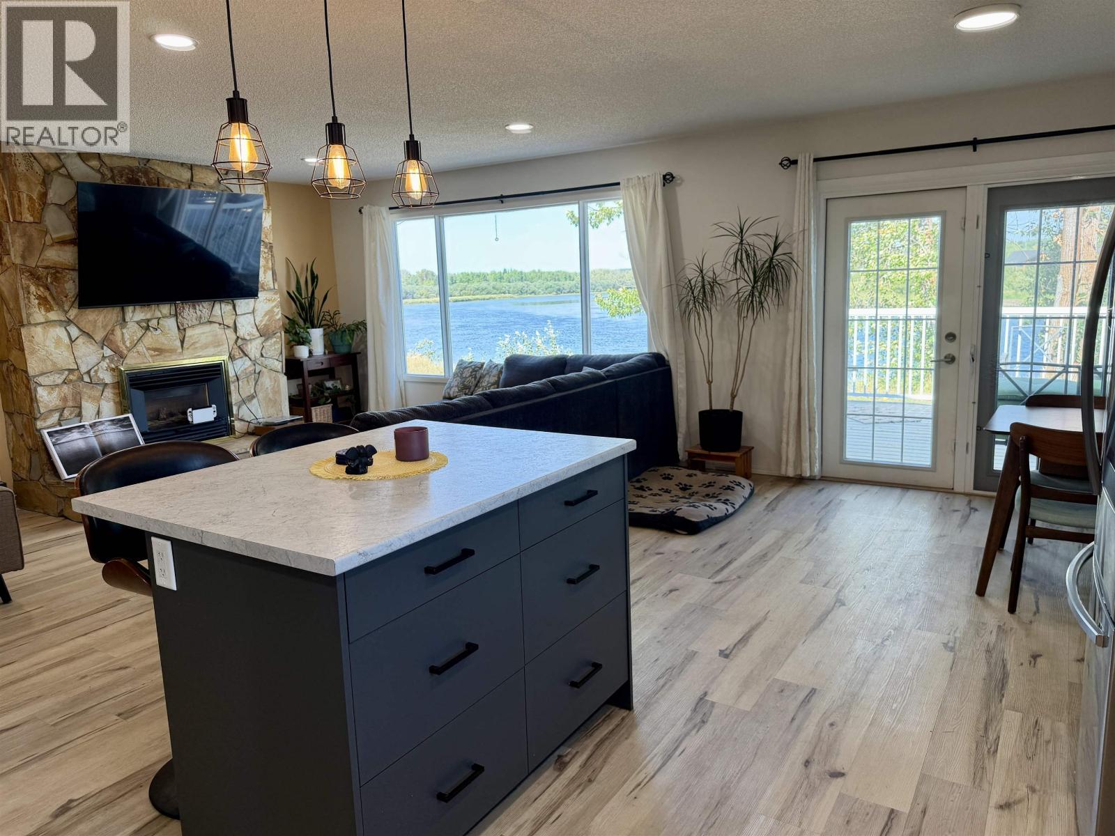 2733 RIVERVIEW DRIVE - Image 28