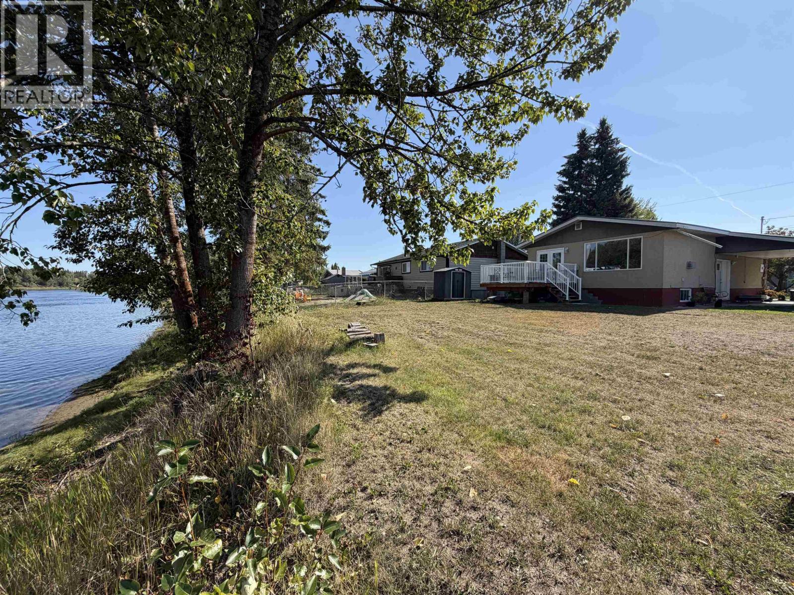 2733 RIVERVIEW DRIVE - 8