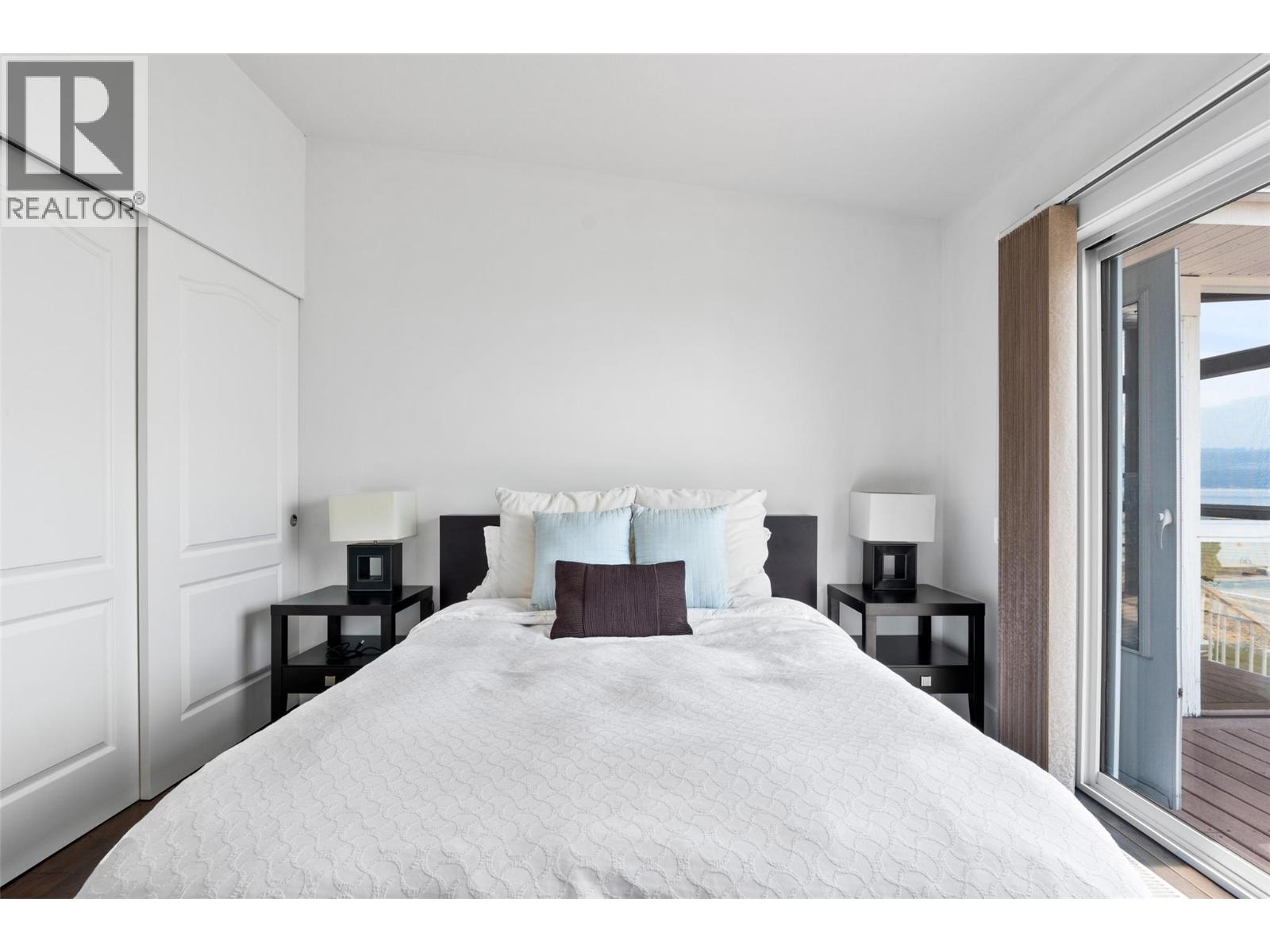 3742 Zinck Road - 37