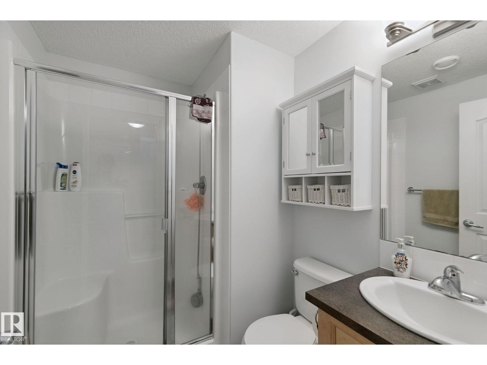 5345 TERWILLEGAR BV NW - 43