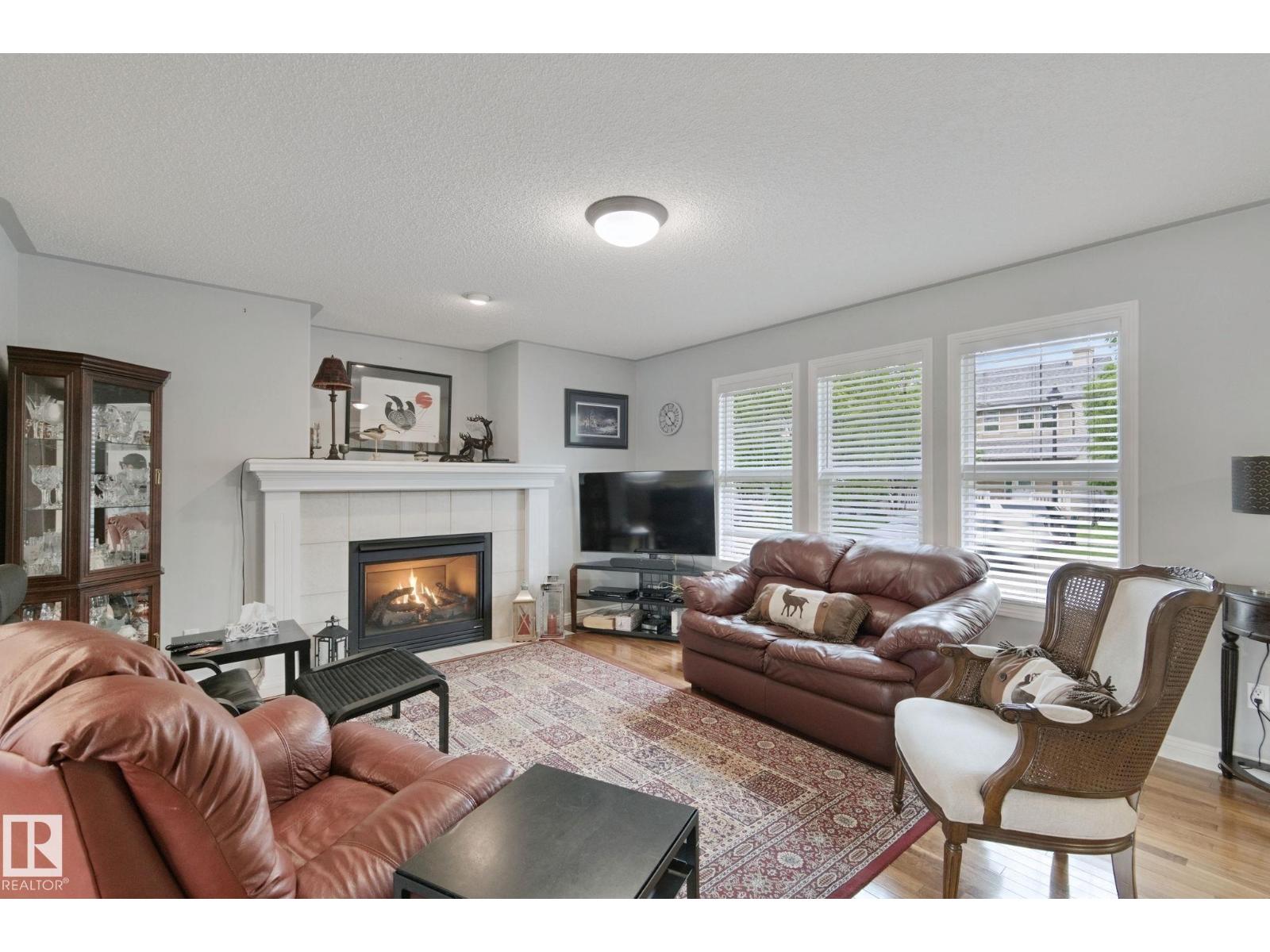 5345 TERWILLEGAR BV NW - 9