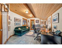 437 Chamadaska Way, Cortes Island, BC V0P1K0 Photo 33
