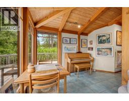 Ensuite - 437 Chamadaska Way, Cortes Island, BC V0P1K0 Photo 7