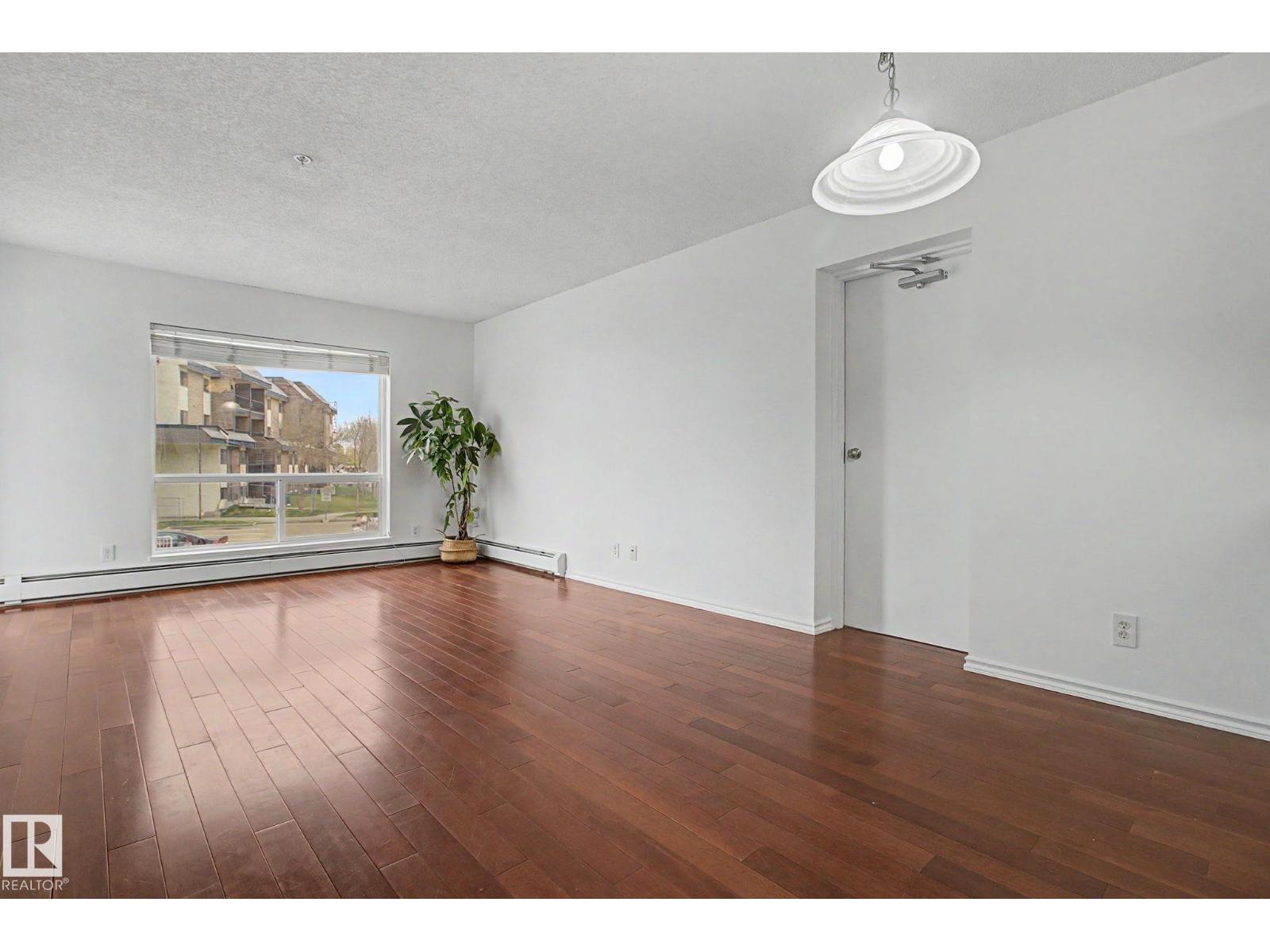 #213 17404 64 AV NW - 7