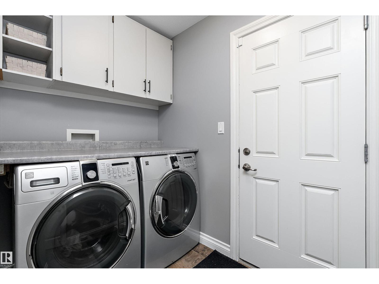 3893 GALLINGER LO NW - 32