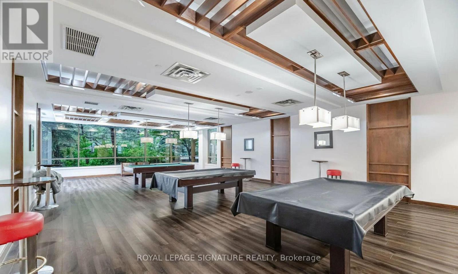 #525 3888 DUKE OF YORK BOULEVARD - Image 36