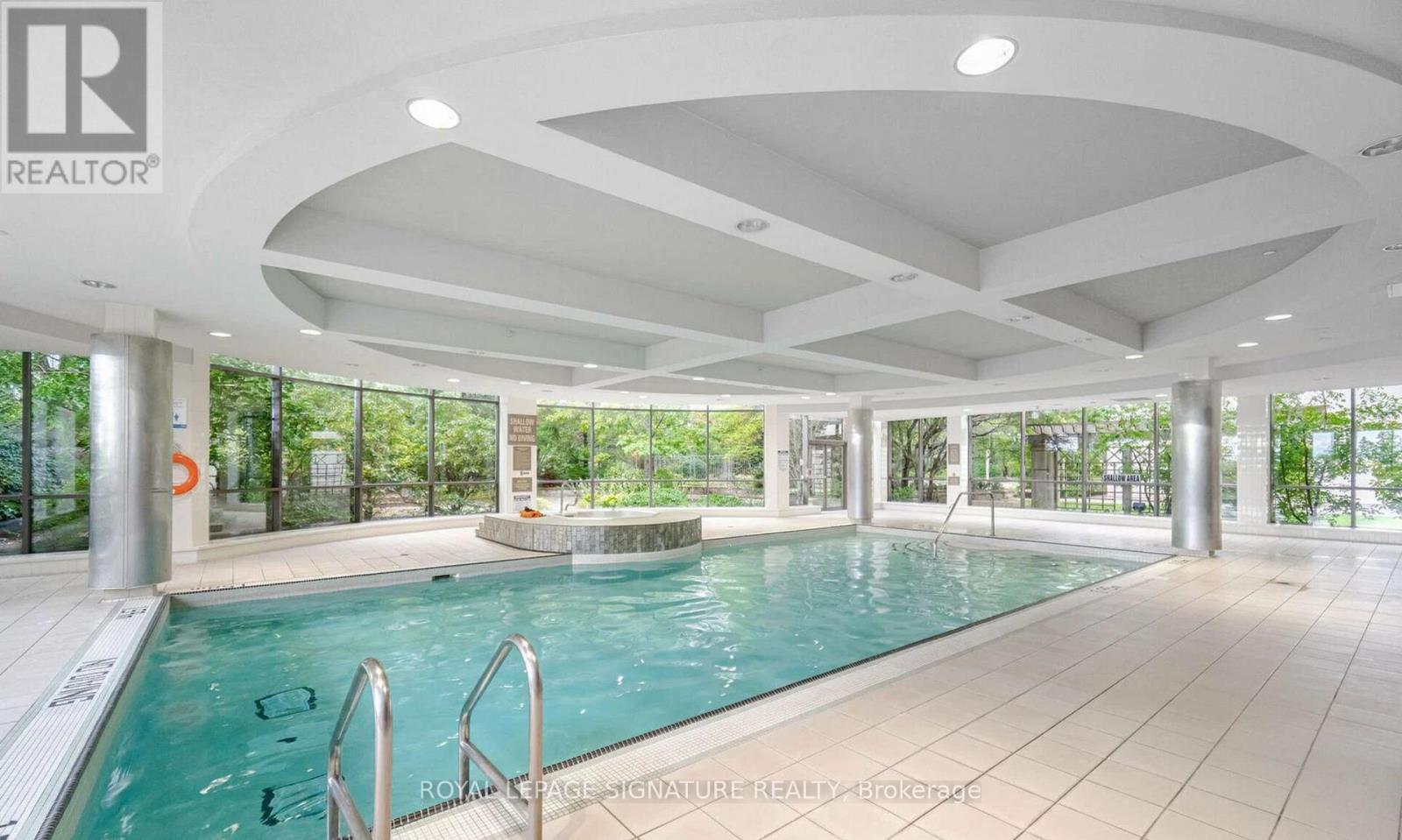 #525 3888 DUKE OF YORK BOULEVARD - 39