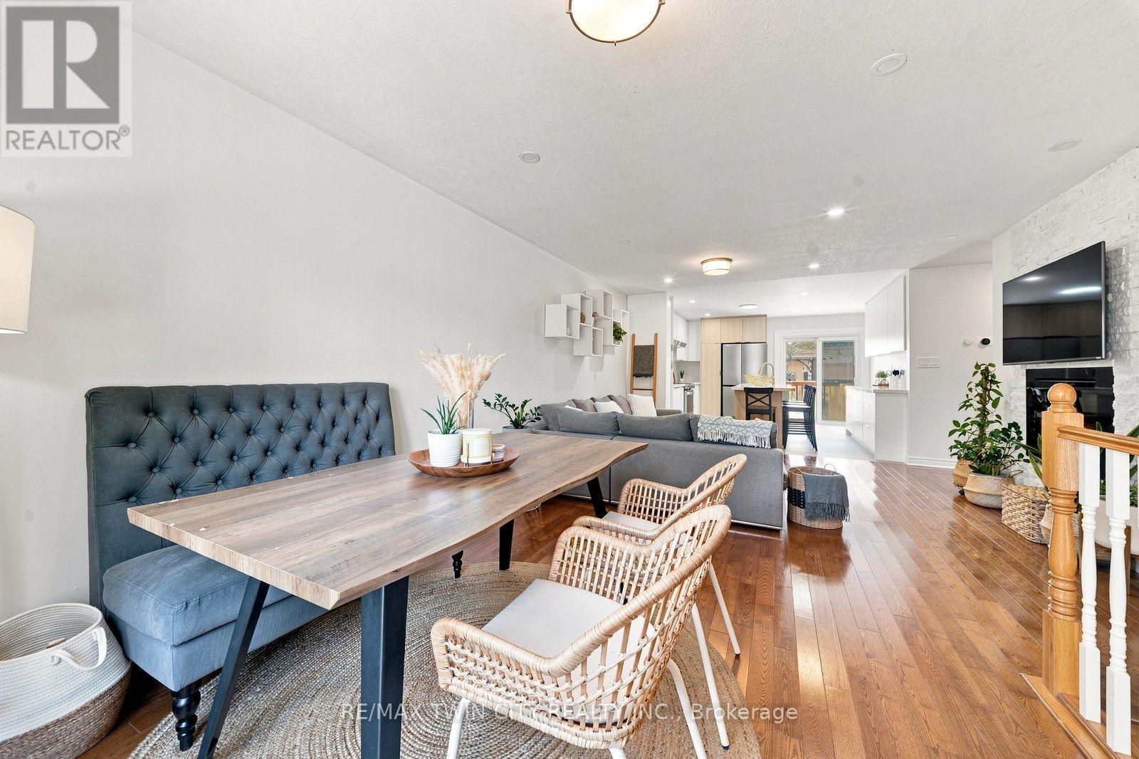 22 OSBORN AVENUE - 15