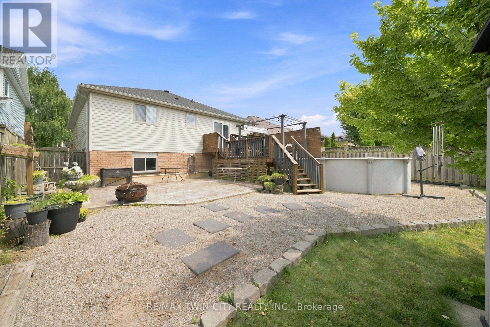 22 OSBORN AVENUE - 40