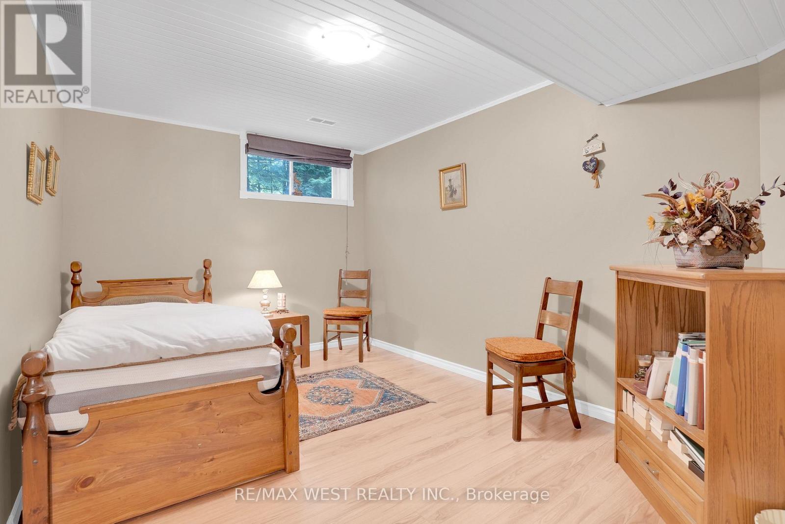 20 DEERHURST HIGHLANDS DRIVE - Image 12