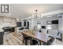 4pc Ensuite bath - 57 Centre Street, Grand Bend, ON N0M1T0 Photo 11
