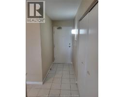 Kitchen - 3601 Riverside Drive East Unit# 1006, Windsor, ON N8Y4Y2 Photo 9
