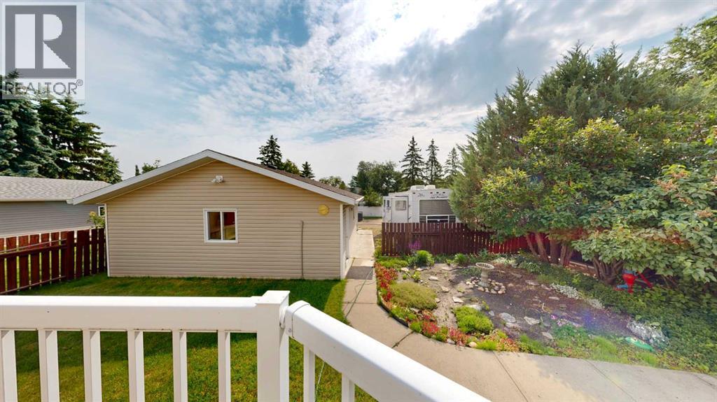 Listing photo – 4111 61 Street, Stettler