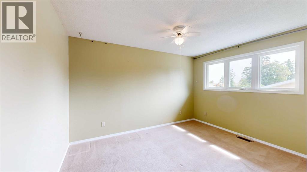 Listing photo – 4111 61 Street, Stettler