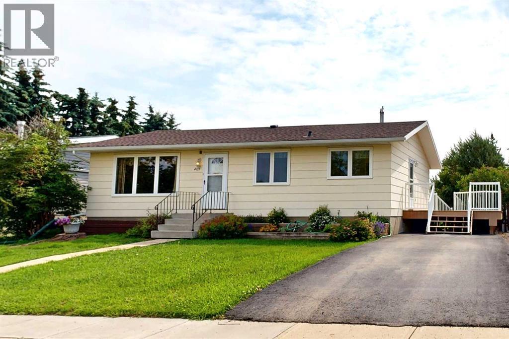 4111 61 Street, Stettler, Alberta, T4K1H1