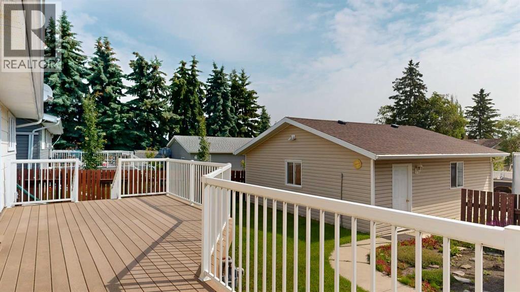 Listing photo – 4111 61 Street, Stettler