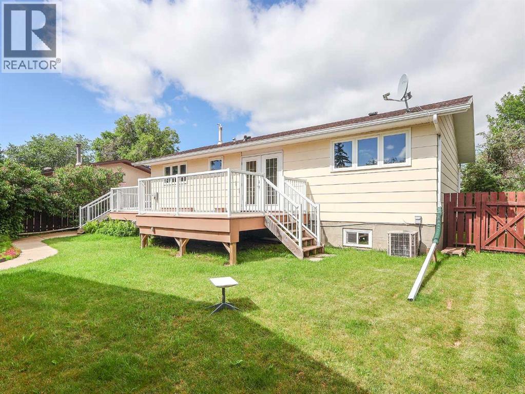 Listing photo – 4111 61 Street, Stettler
