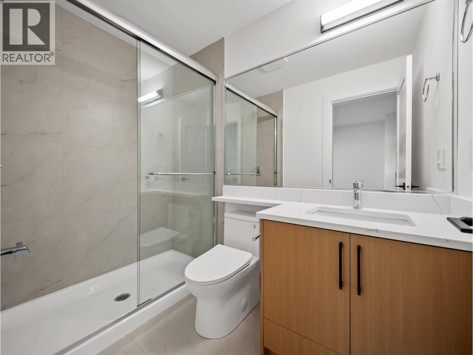 1 5685 FOREST STREET, Burnaby