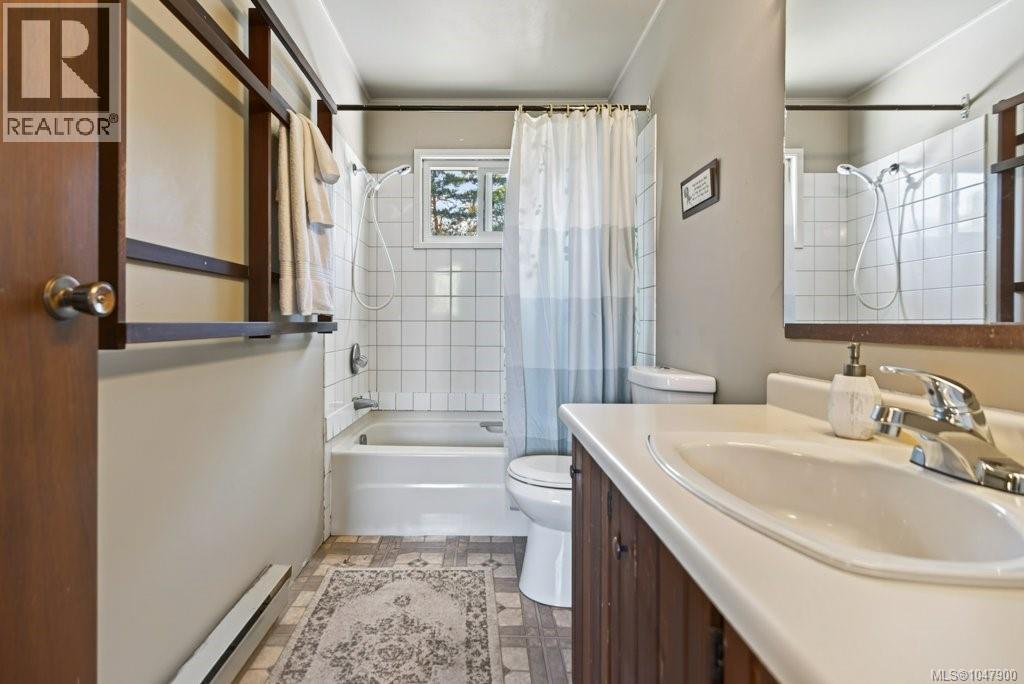 79 Salsbury Rd - 32
