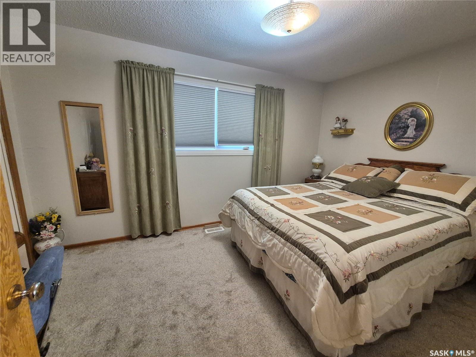 202 Bradley STREET - 12