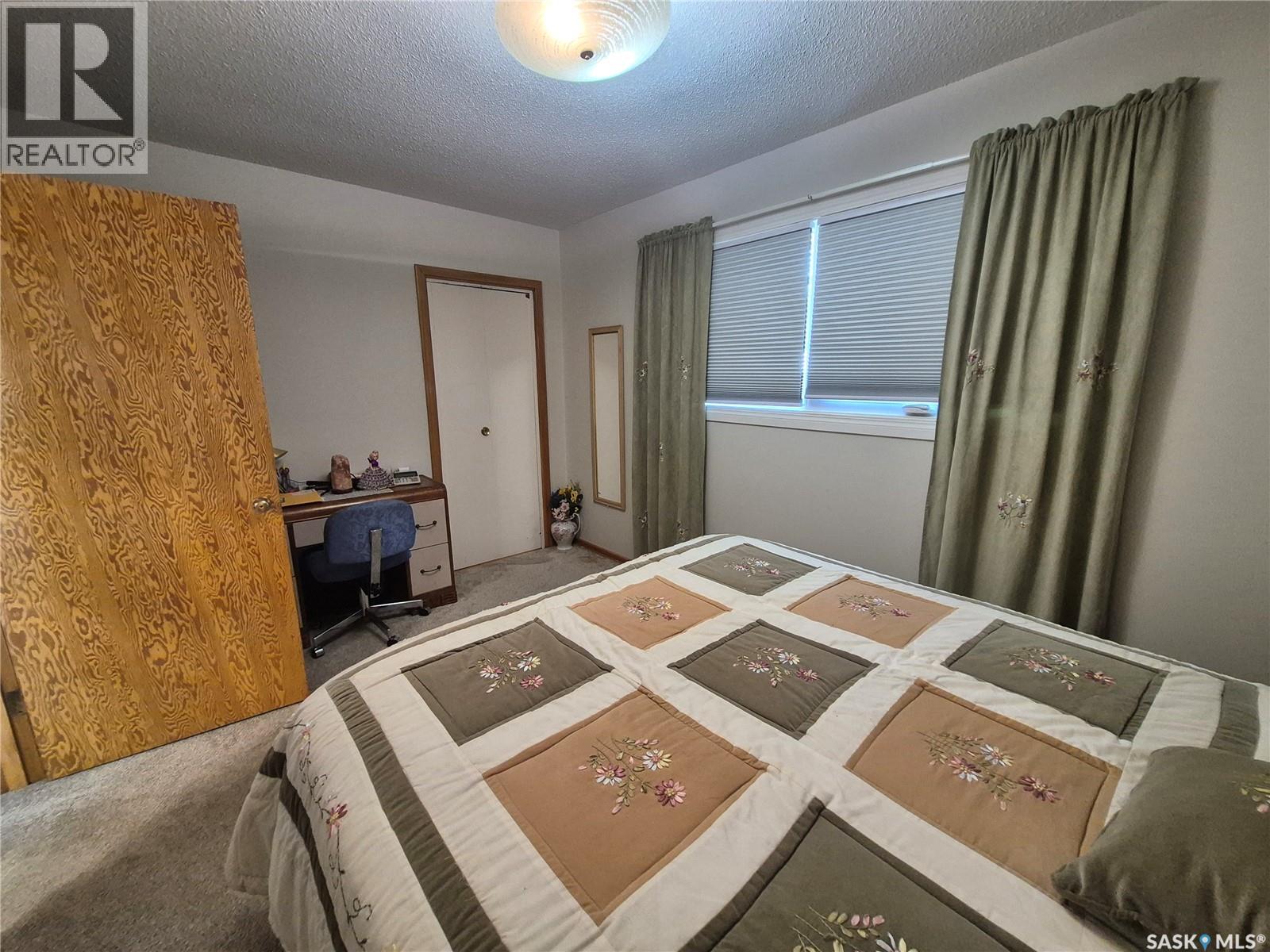 202 Bradley STREET - Image 13