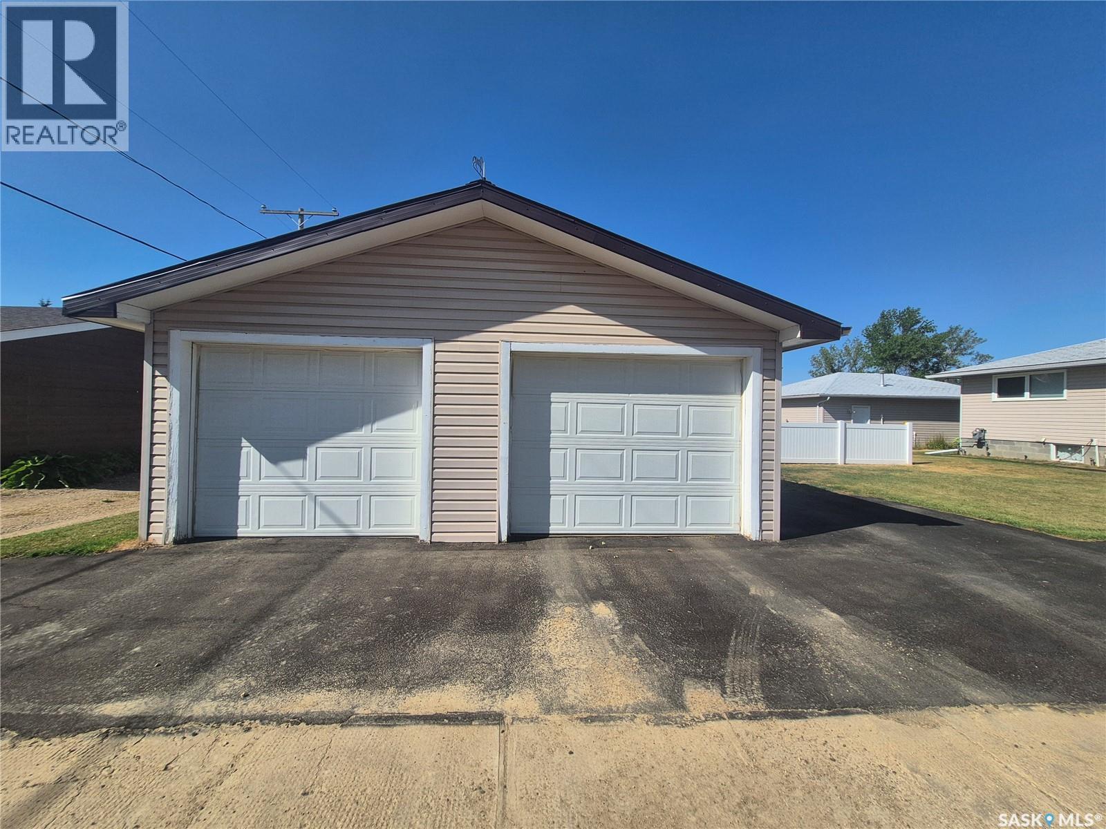 202 Bradley STREET - 2