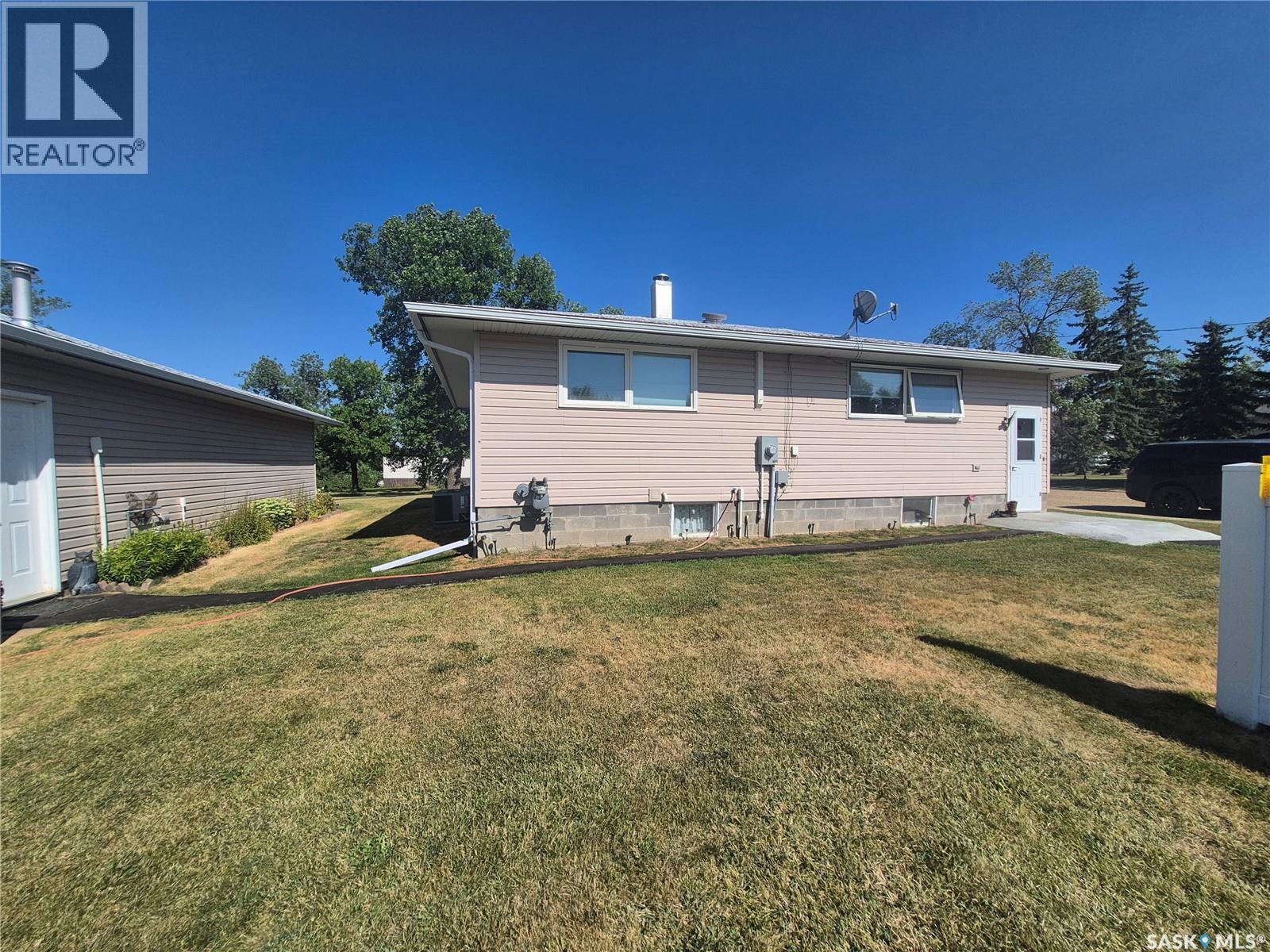 202 Bradley STREET - 34