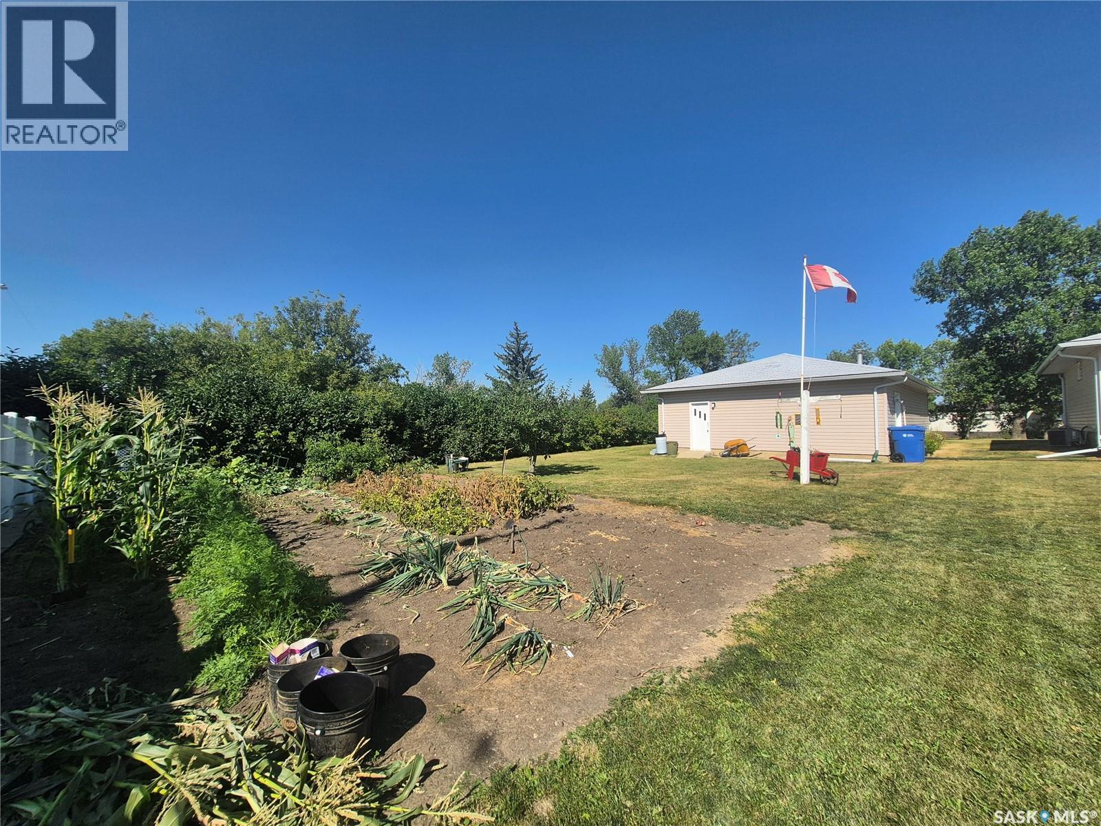 202 Bradley STREET - 36