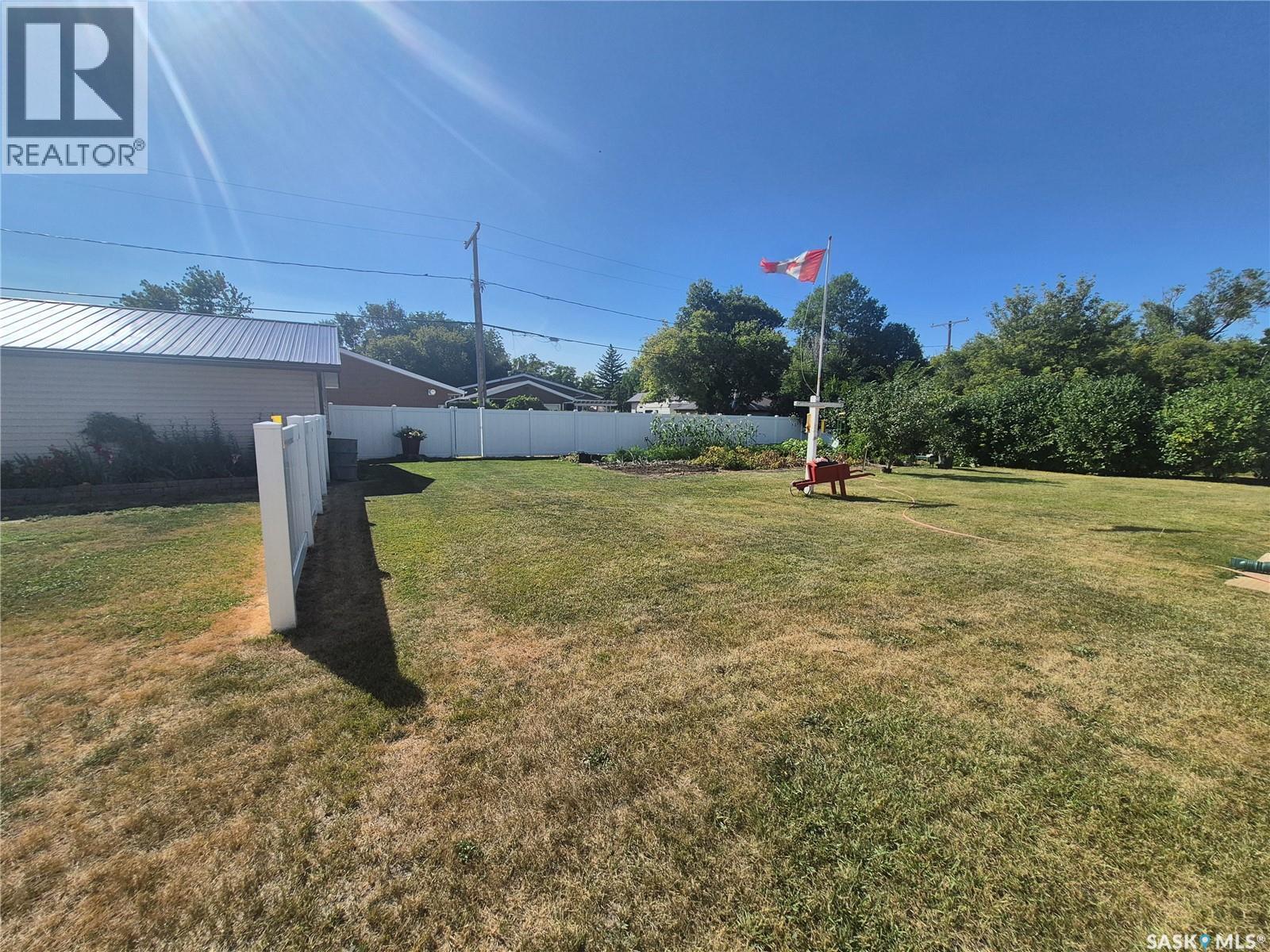 202 Bradley STREET - 38