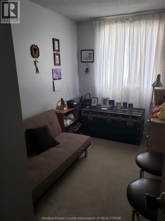 #816 150 PARK - Image 4