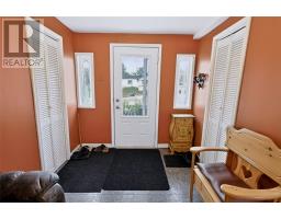 Foyer - 7121 Hwy 17 W Unit# 10, Whitefish, ON P0M3E0 Photo 8
