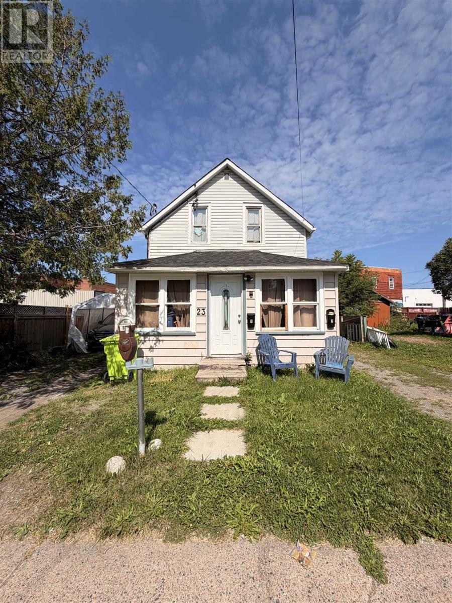 23 Blucher ST - 1