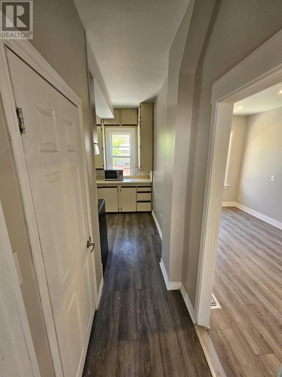 23 Blucher ST - Image 15