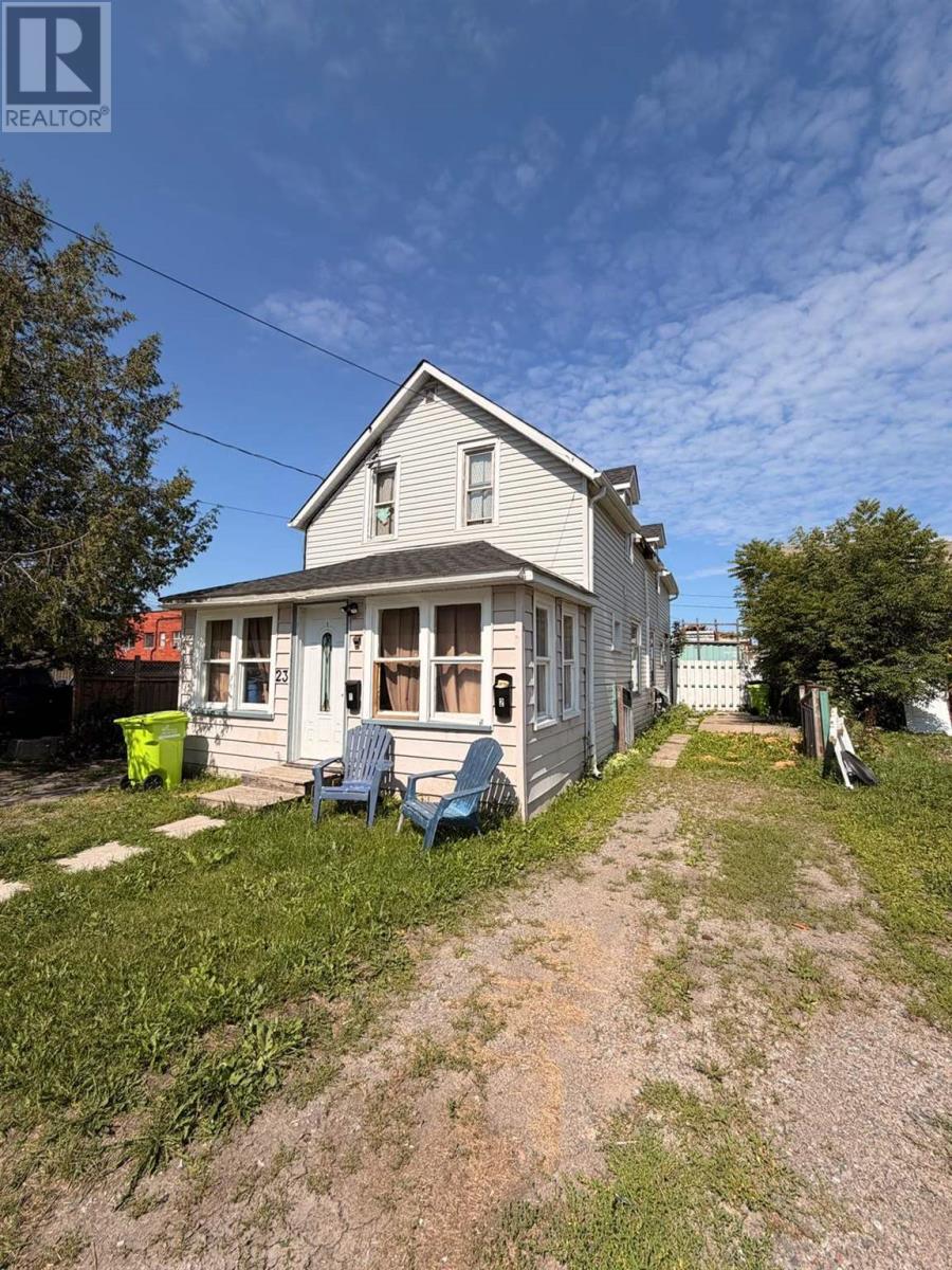 23 Blucher ST - 2